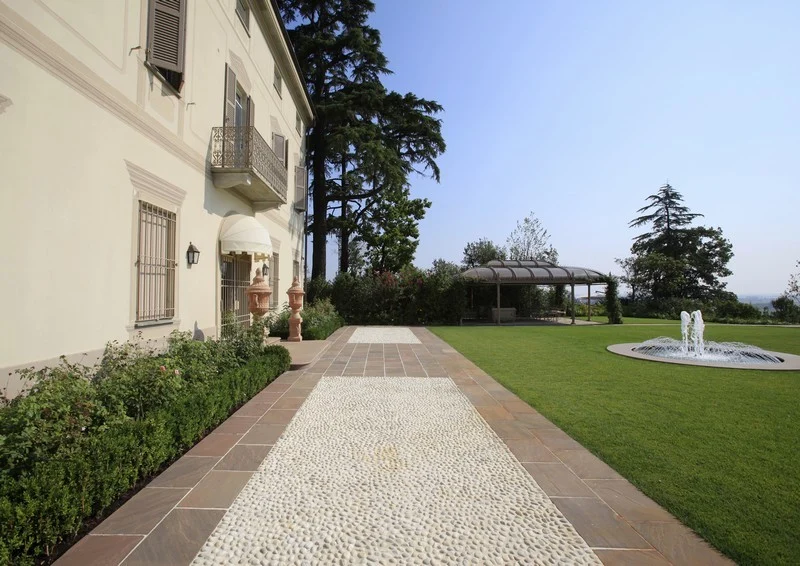 Una casa padronale trasformata in una villa prestigiosa