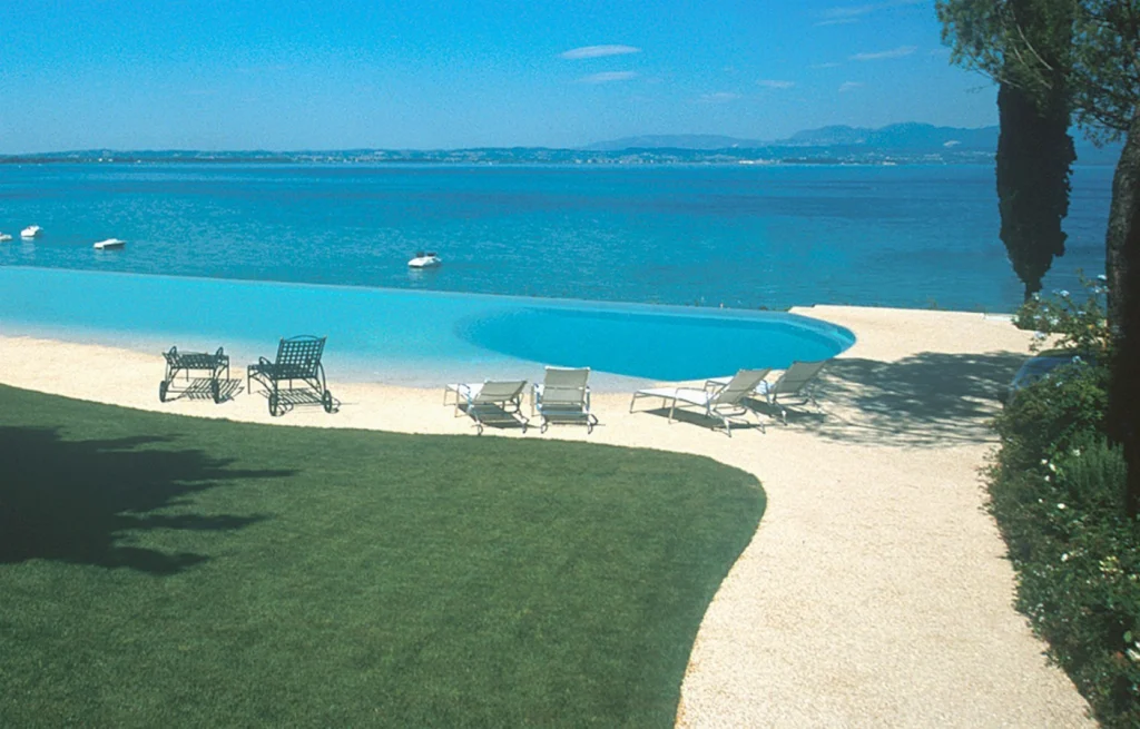 Dove inizia il lago finisce la piscina
