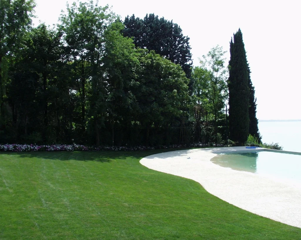 Dove inizia il lago finisce la piscina