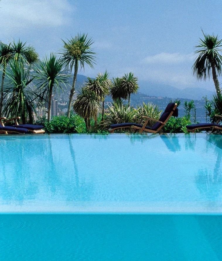Кристальный бассейн