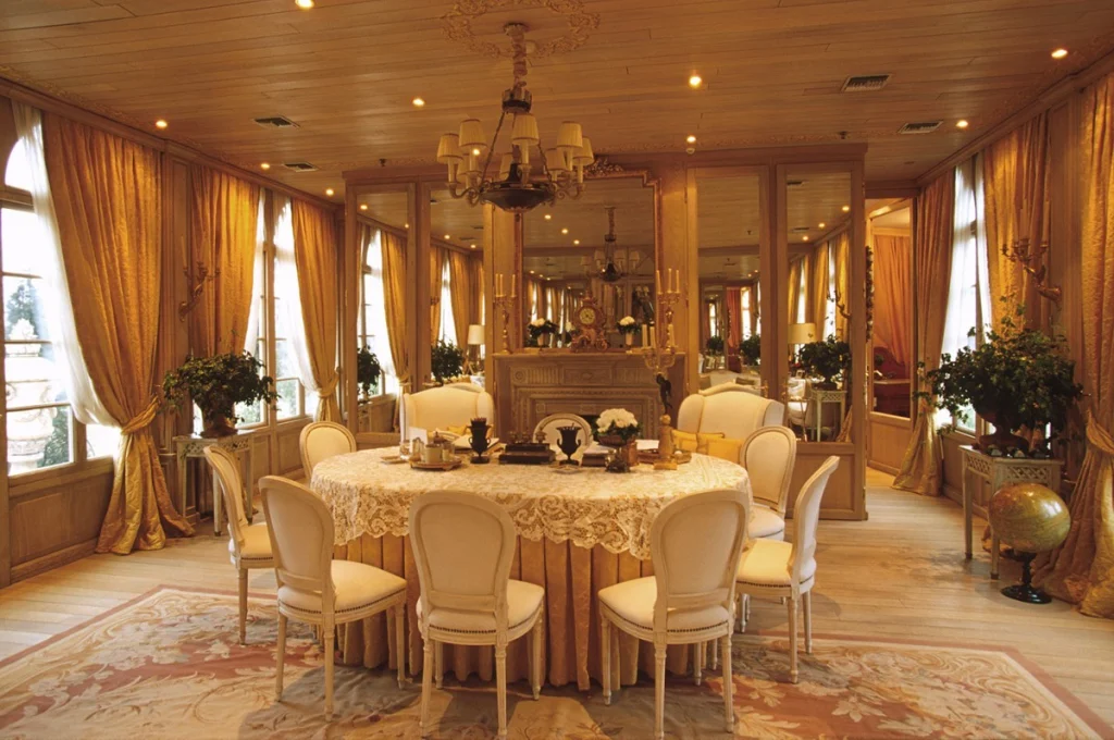 Charming Lodge