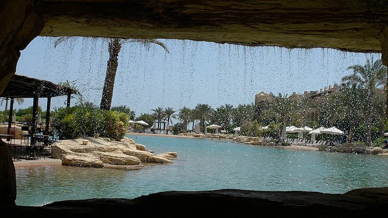 مسابح فندق غراند “ستيلّا دي ماري”