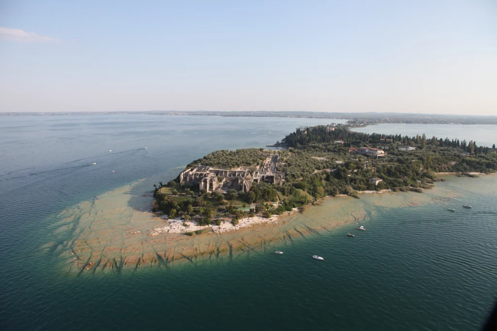 Comune di Sirmione: I giardini delle Terme di Catullo