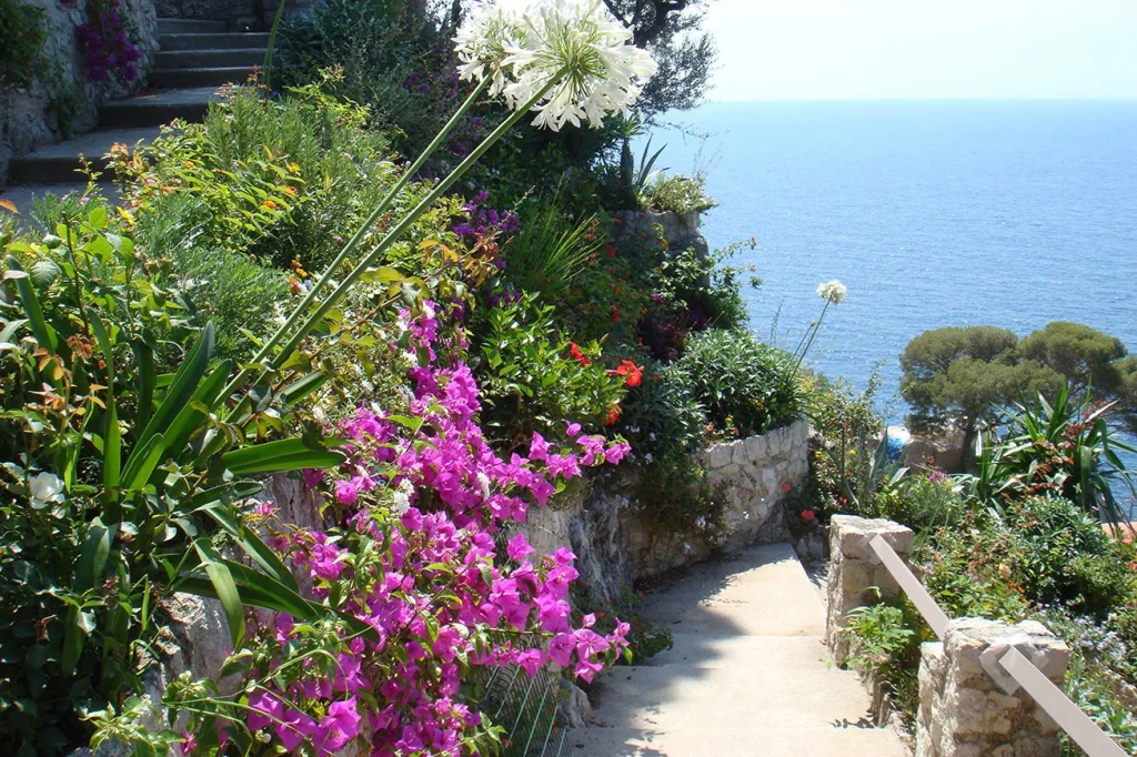 A picco sul mare