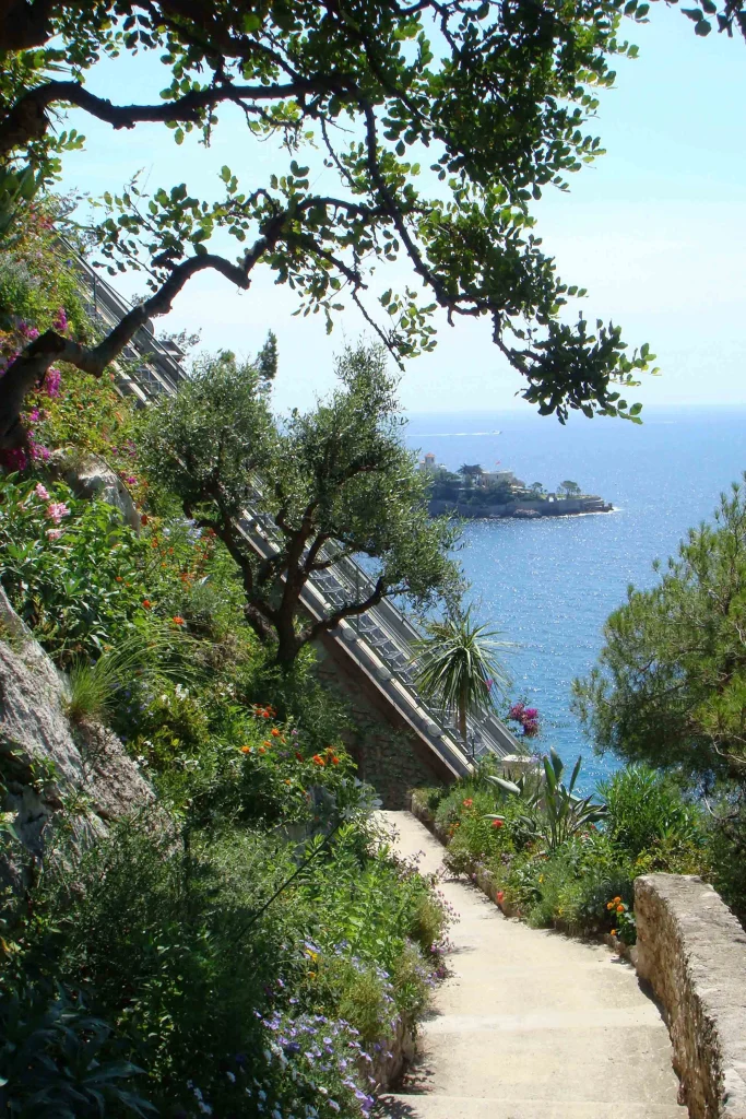 A picco sul mare