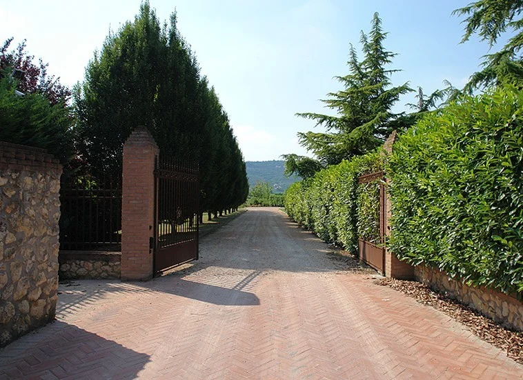 Cantine Pasqua – Giardini