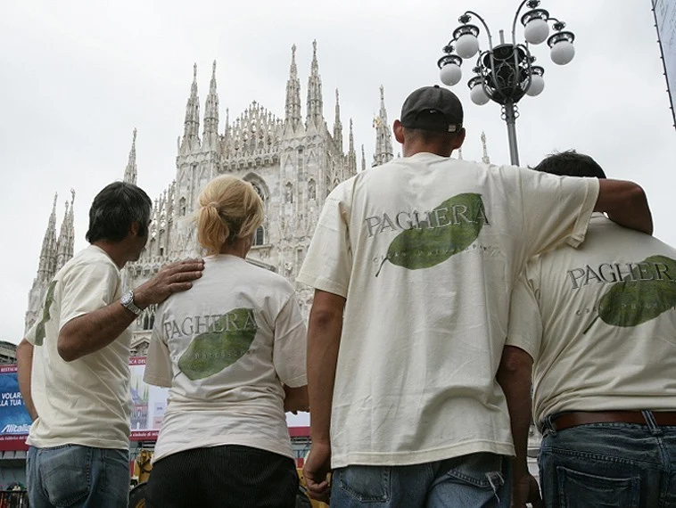 Concert in Piazza Duomo, Milan – “Vegetal tricolours for the Republic’s Day”