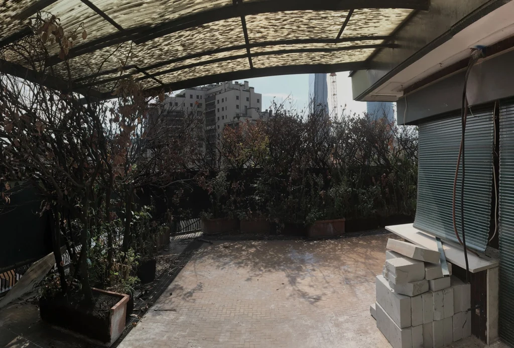 A Private and Elegant Terrace � The Challenge of an Urban Terrace: Paghera�s Green Touch