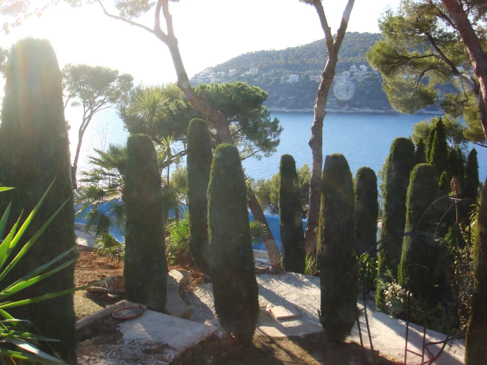 Un affascinante quadro sulla costa francese