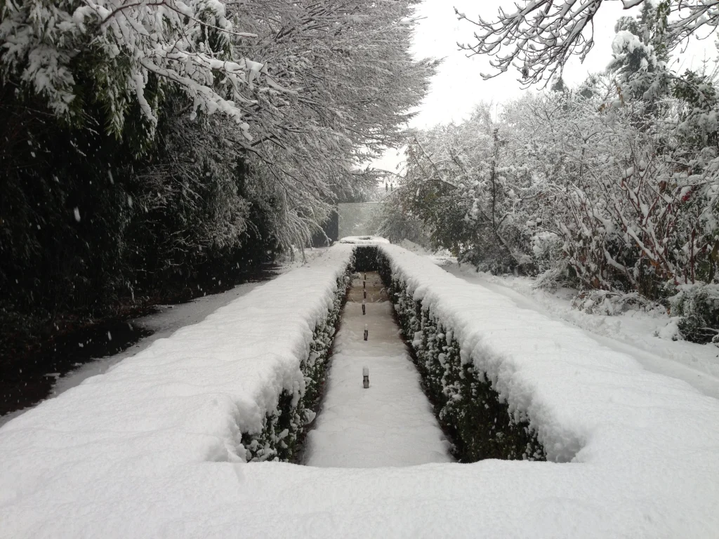 Il parco della sede Paghera a Lonato del Garda