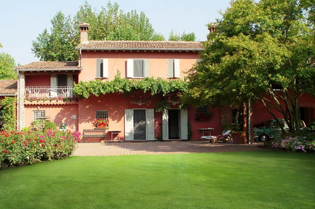 Casale in campagna, a lavori finiti